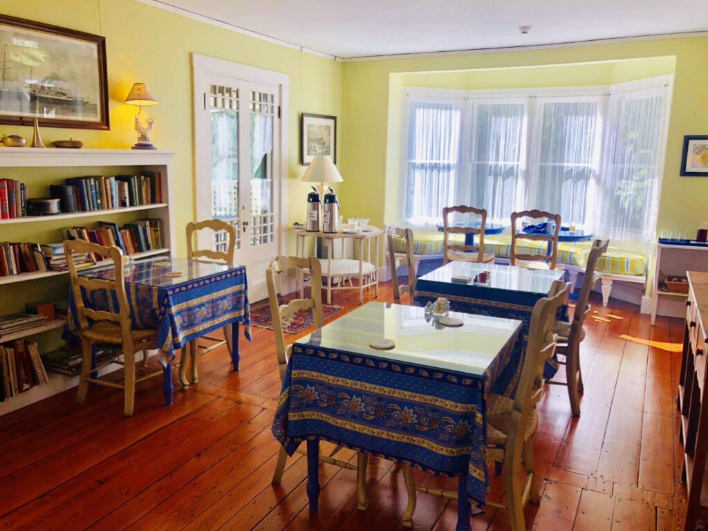 The Breakfast Room at the Yellow House B & B.